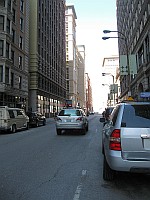 USA - St Louis MO - Street Scene (11 Apr 2009)